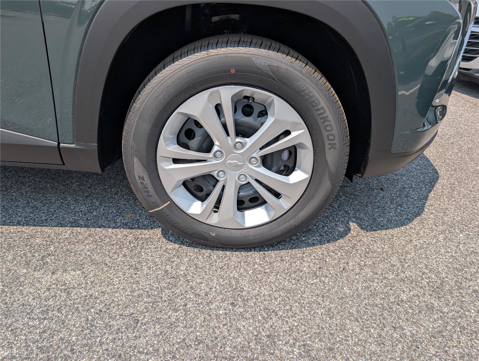 New 2026 Chevrolet Trax LS FWD image 5
