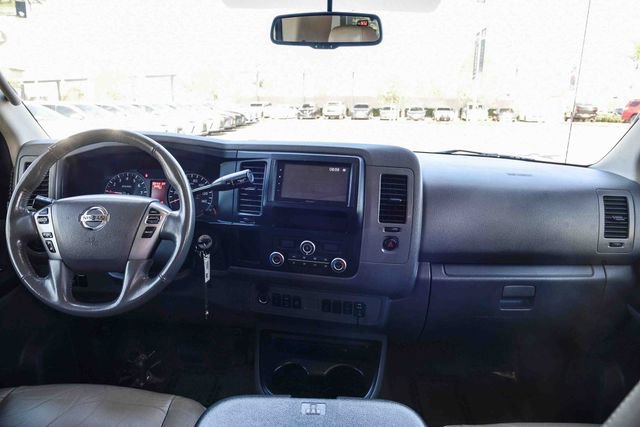 Used 2019 Nissan NV 3500 SL image 14