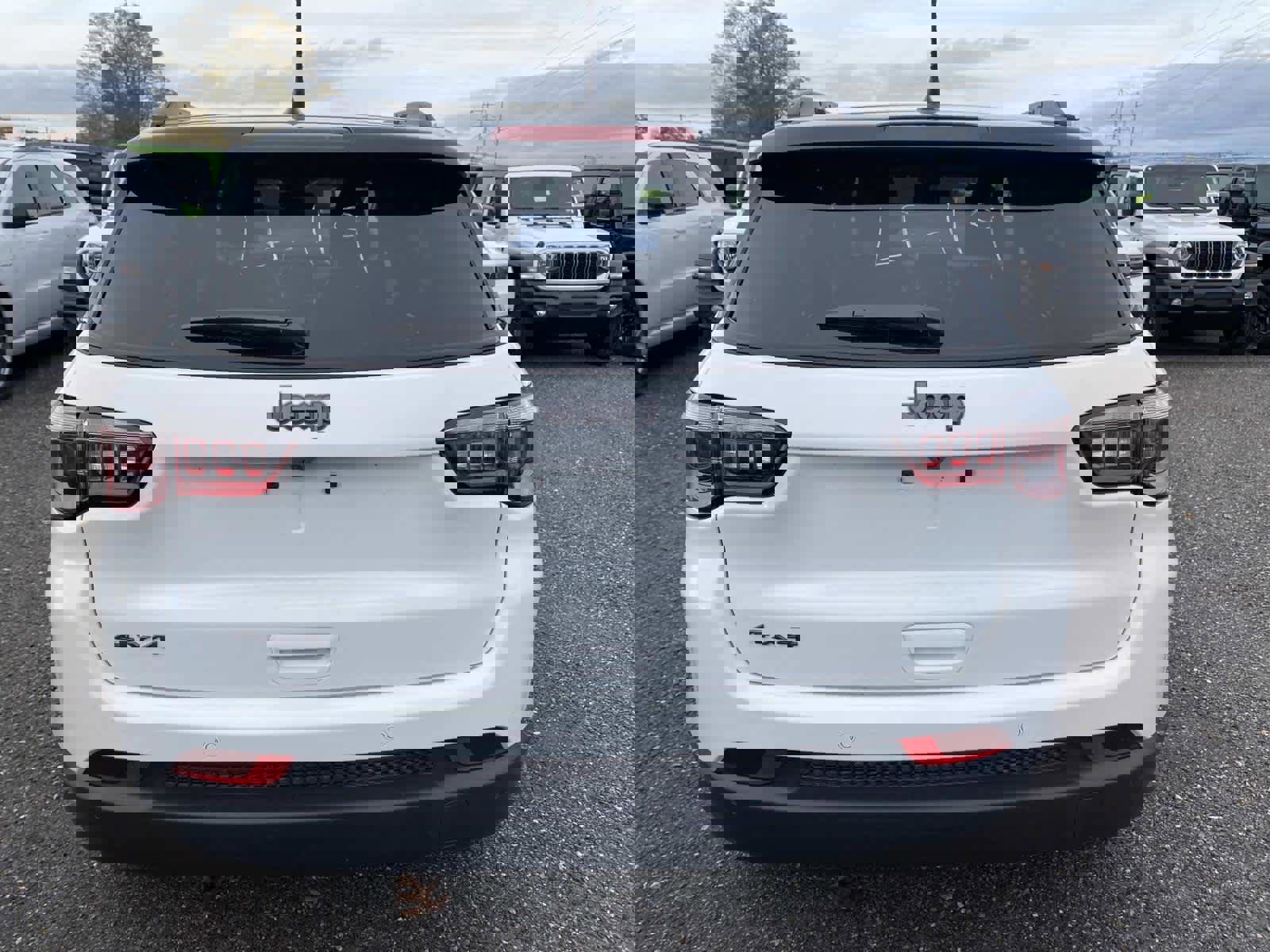 New 2026 Jeep Compass Limited image 4