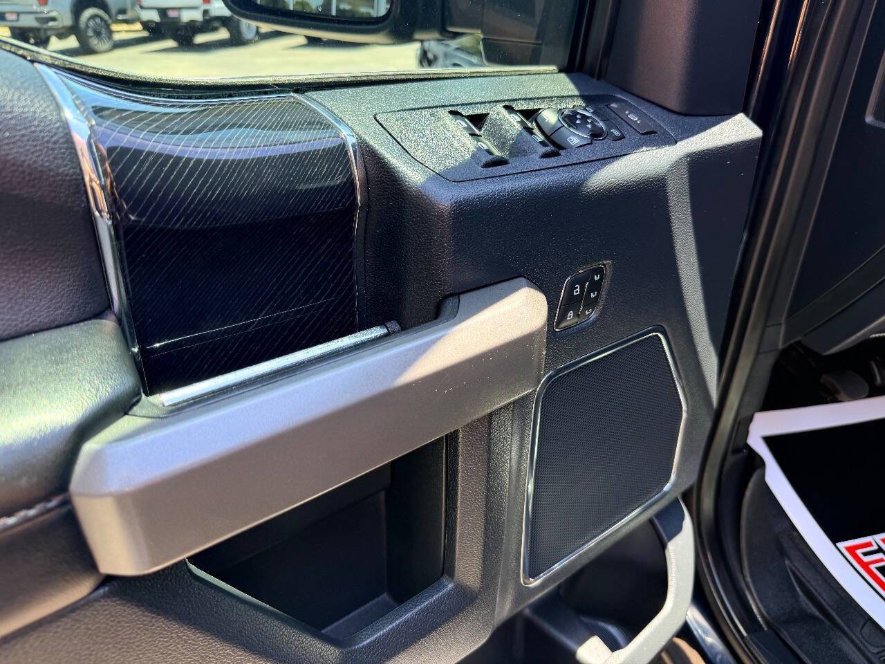 Used 2022 Ford F350 Platinum AWD/4WD image 19
