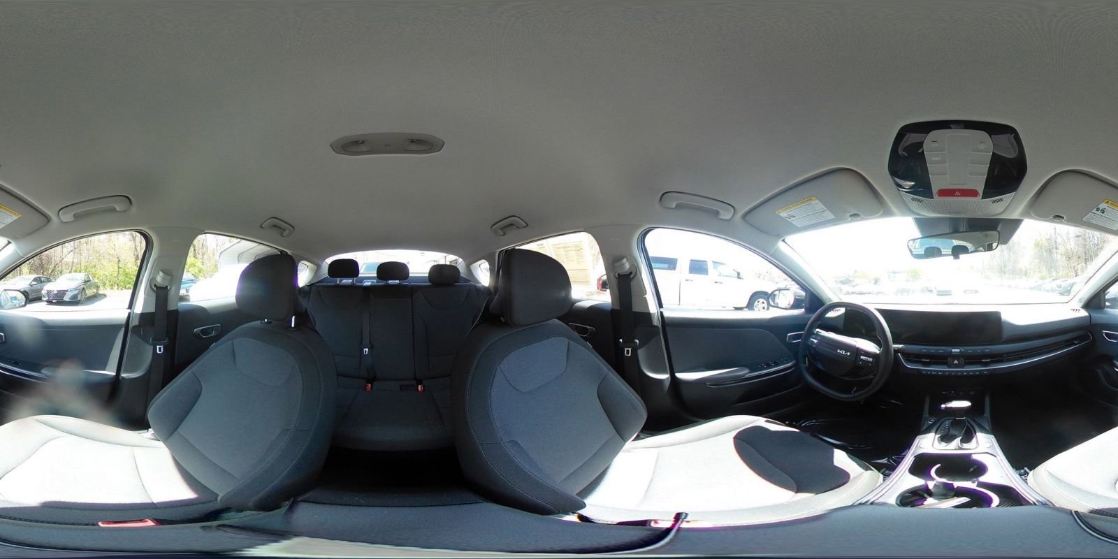 Used 2025 Kia K4 FWD image 38