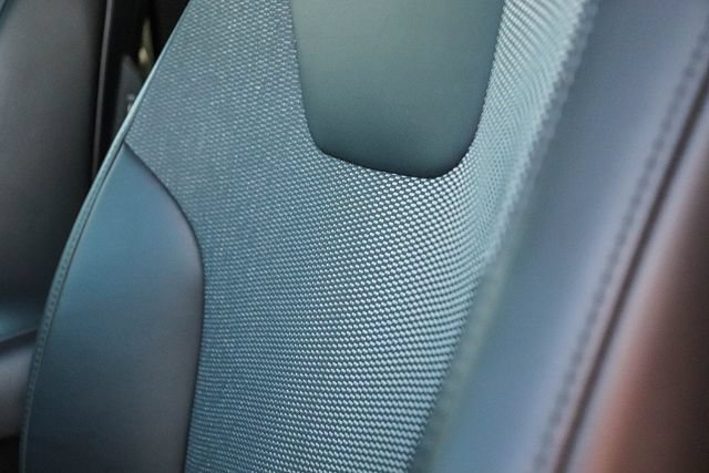 Certified 2025 Kia Niro EX FWD image 25