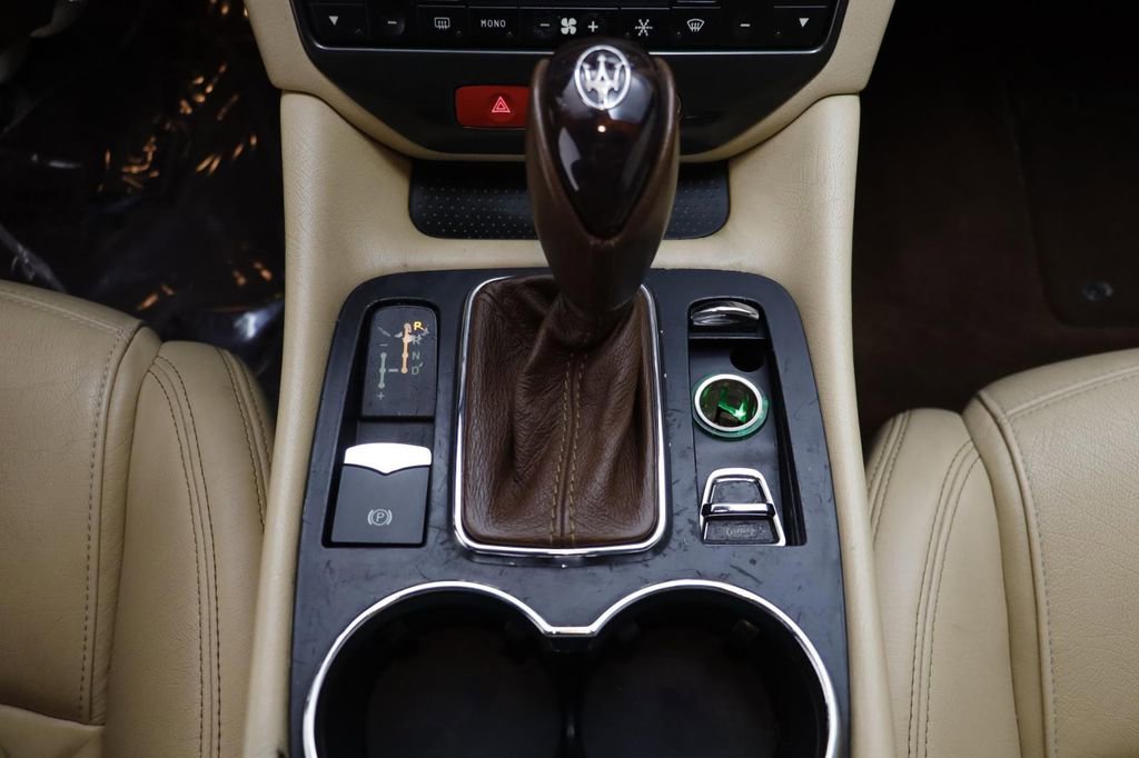 Used 2016 Maserati GranTurismo Sport RWD image 11