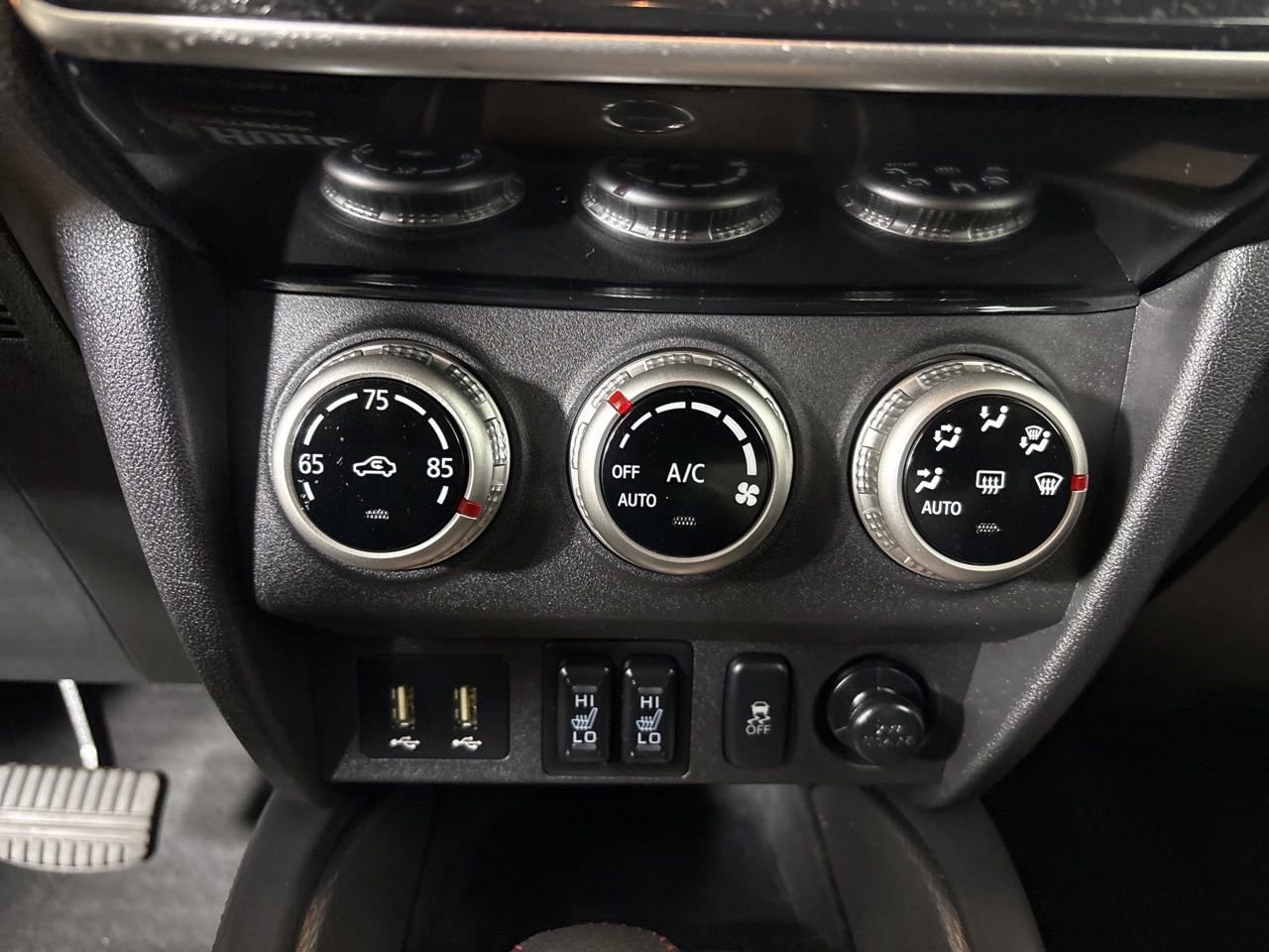 Used 2025 Mitsubishi Outlander Sport LE image 16