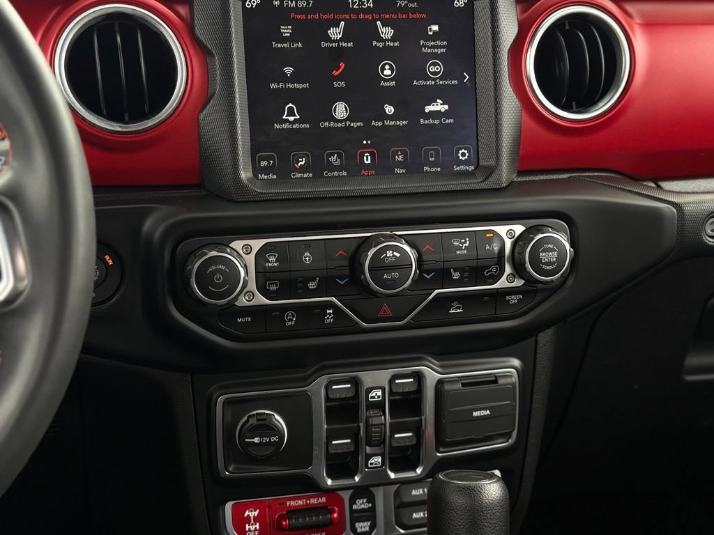 Used 2023 Jeep Gladiator Rubicon w/ Cold Weather Group AWD/4WD image 22