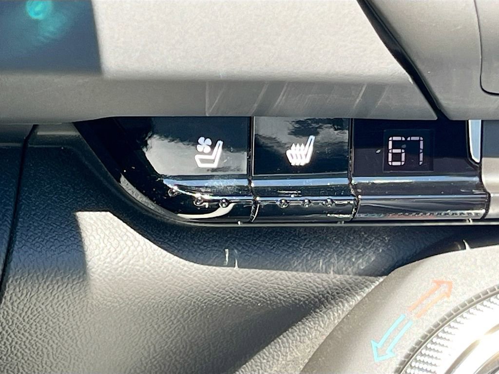 Used 2016 Chevrolet Camaro SS image 21