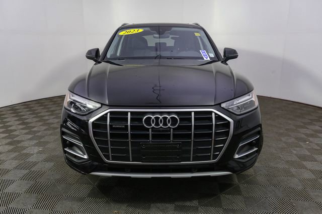 Used 2023 Audi Q5 2.0T Premium Plus w/ Premium Plus Package AWD/4WD image 4