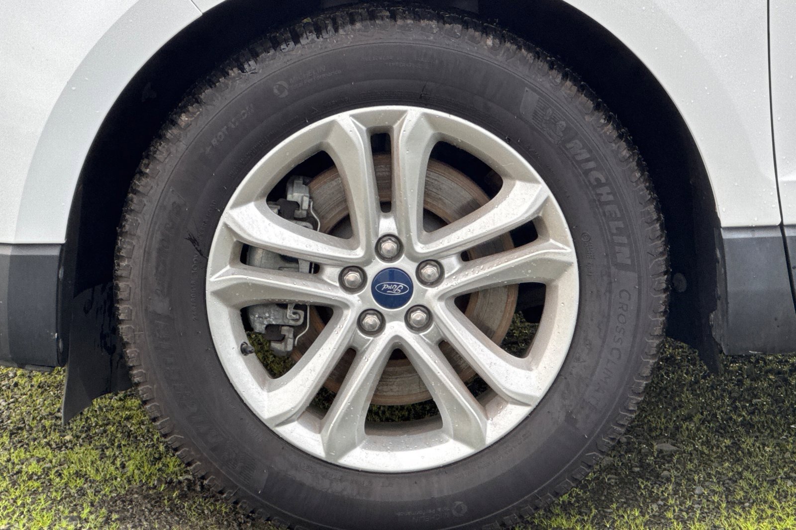 Used 2019 Ford Edge SEL w/ Equipment Group 201A image 26