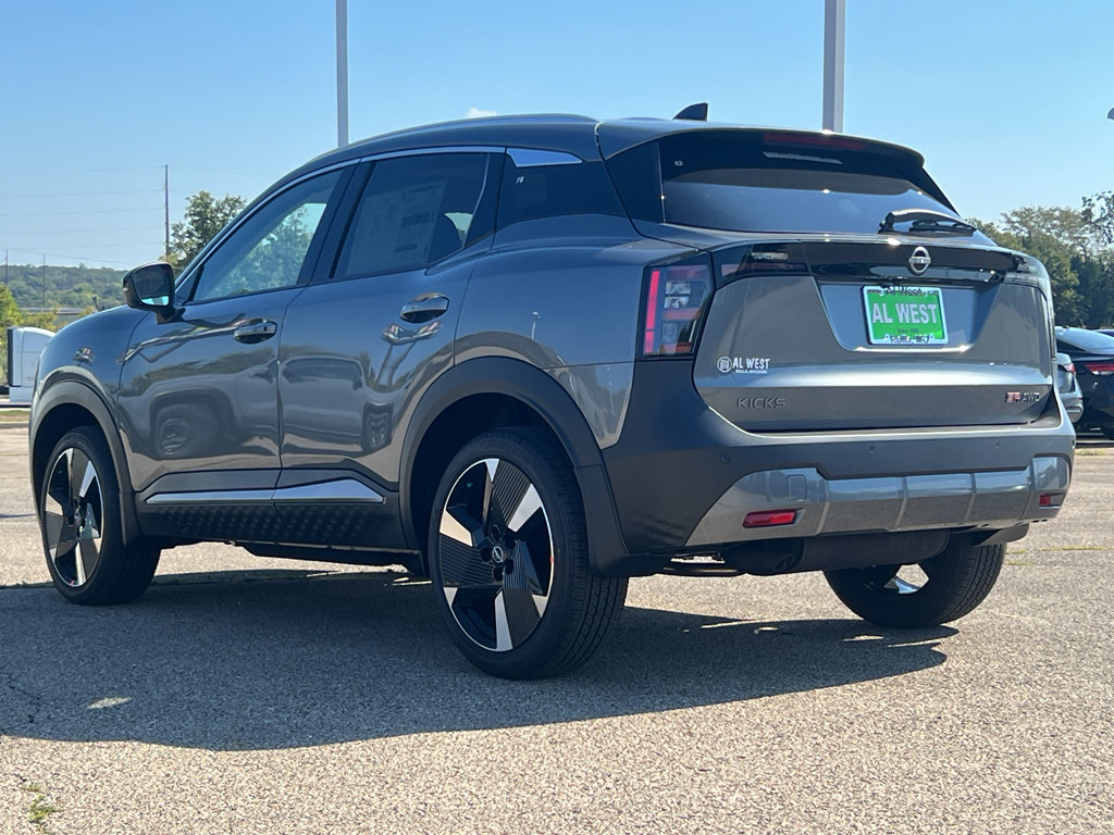 New 2026 Nissan Kicks SR w/ SR Premium Package image 9
