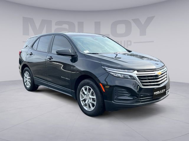 Used 2023 Chevrolet Equinox LS w/ Driver Confidence II Package image 7