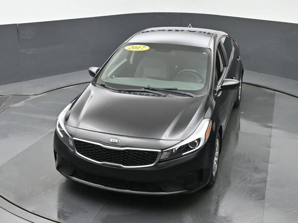 Used 2017 Kia Forte LX image 22