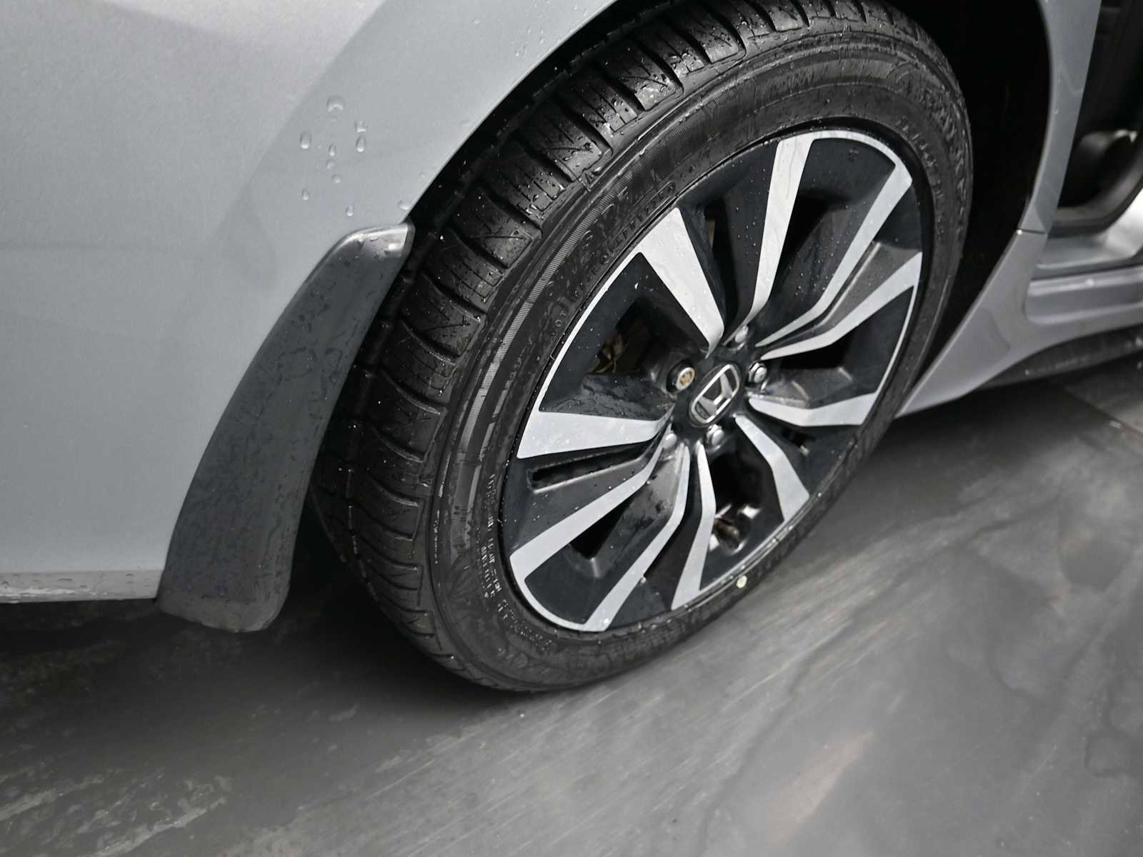 Used 2022 Honda Civic EX-L image 14