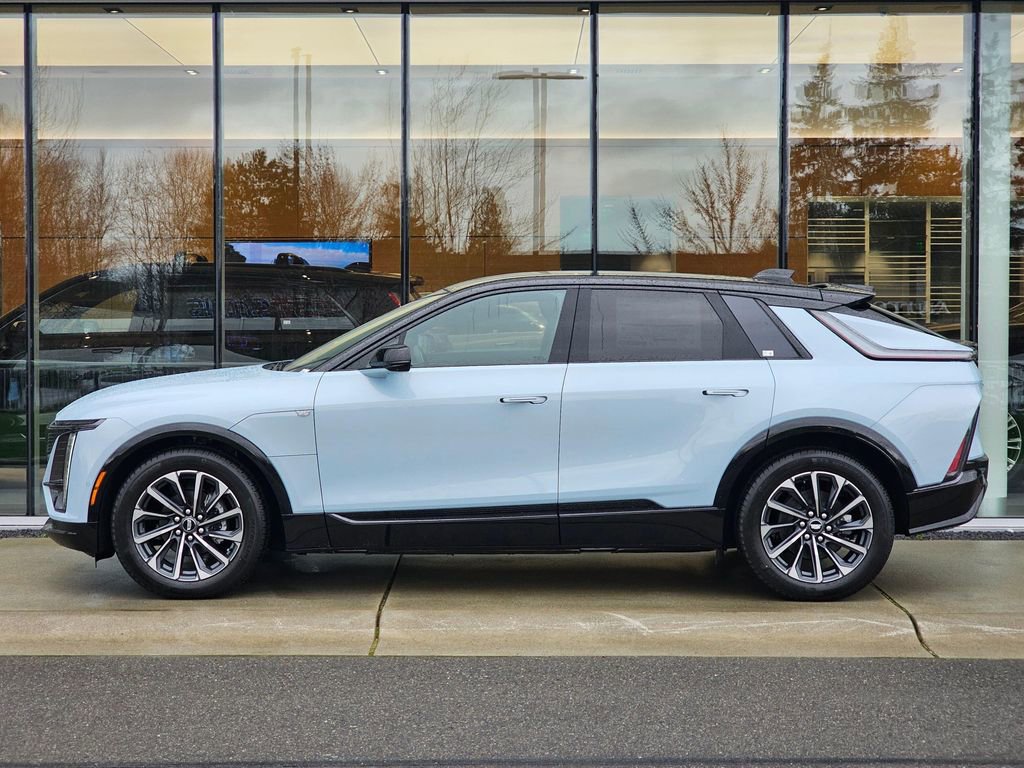 New 2026 Cadillac Lyriq Premium Sport AWD/4WD image 2