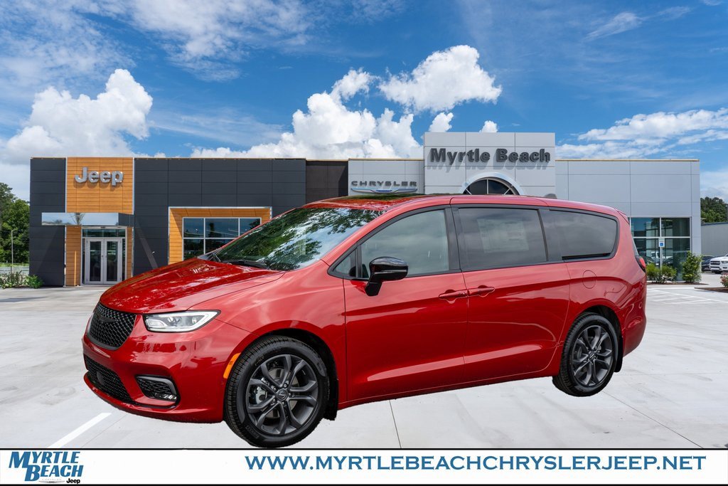 New 2026 Chrysler Pacifica Select image 1