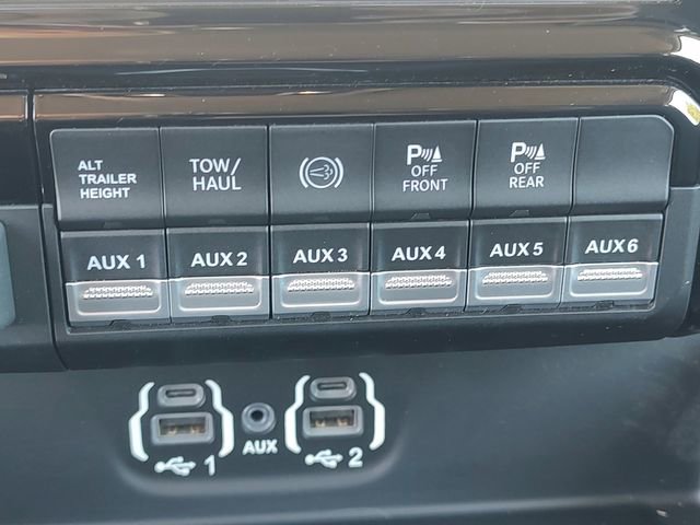 Certified 2023 RAM 3500 Laramie AWD/4WD image 18