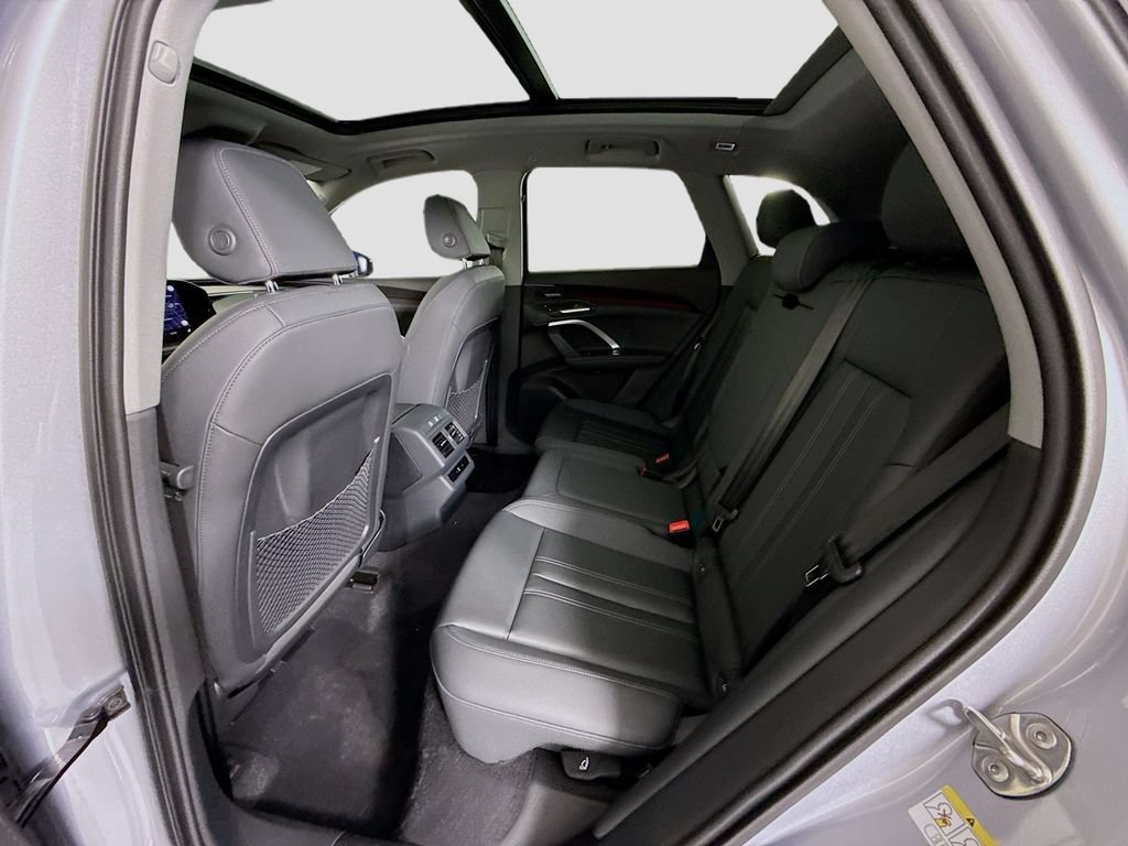 Used 2026 Audi Q5 Premium w/ Premium Plus AWD/4WD image 23