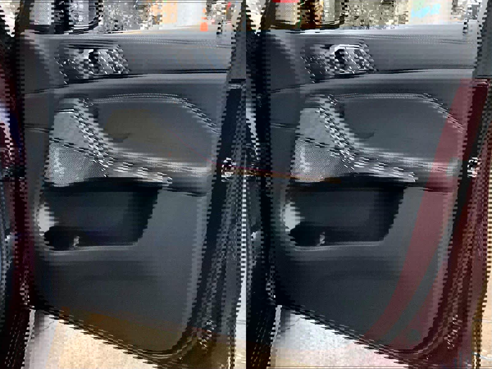 Used 2023 BMW X5 M50i w/ Executive Package image 26