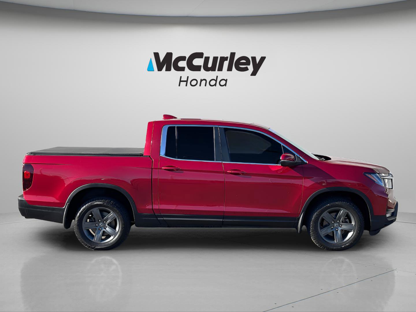 Certified 2023 Honda Ridgeline RTL image 2