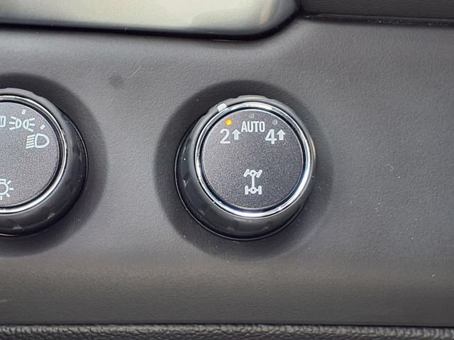 Used 2019 Chevrolet Suburban LT AWD/4WD image 14