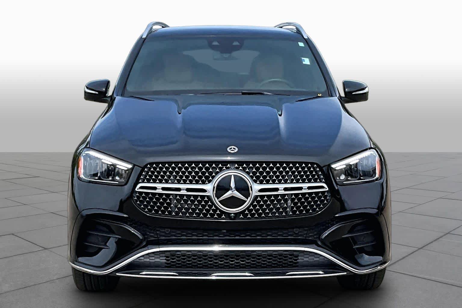 Used 2026 Mercedes-Benz GLE 450e 4MATIC image 4