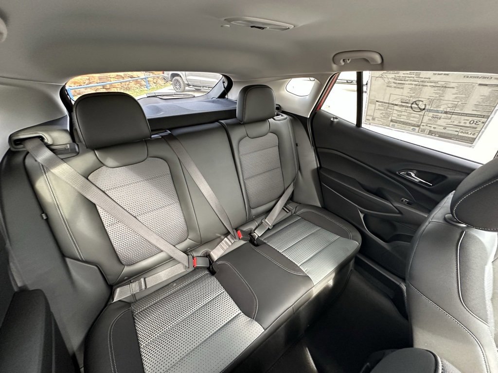New 2026 Chevrolet Trax LT image 15