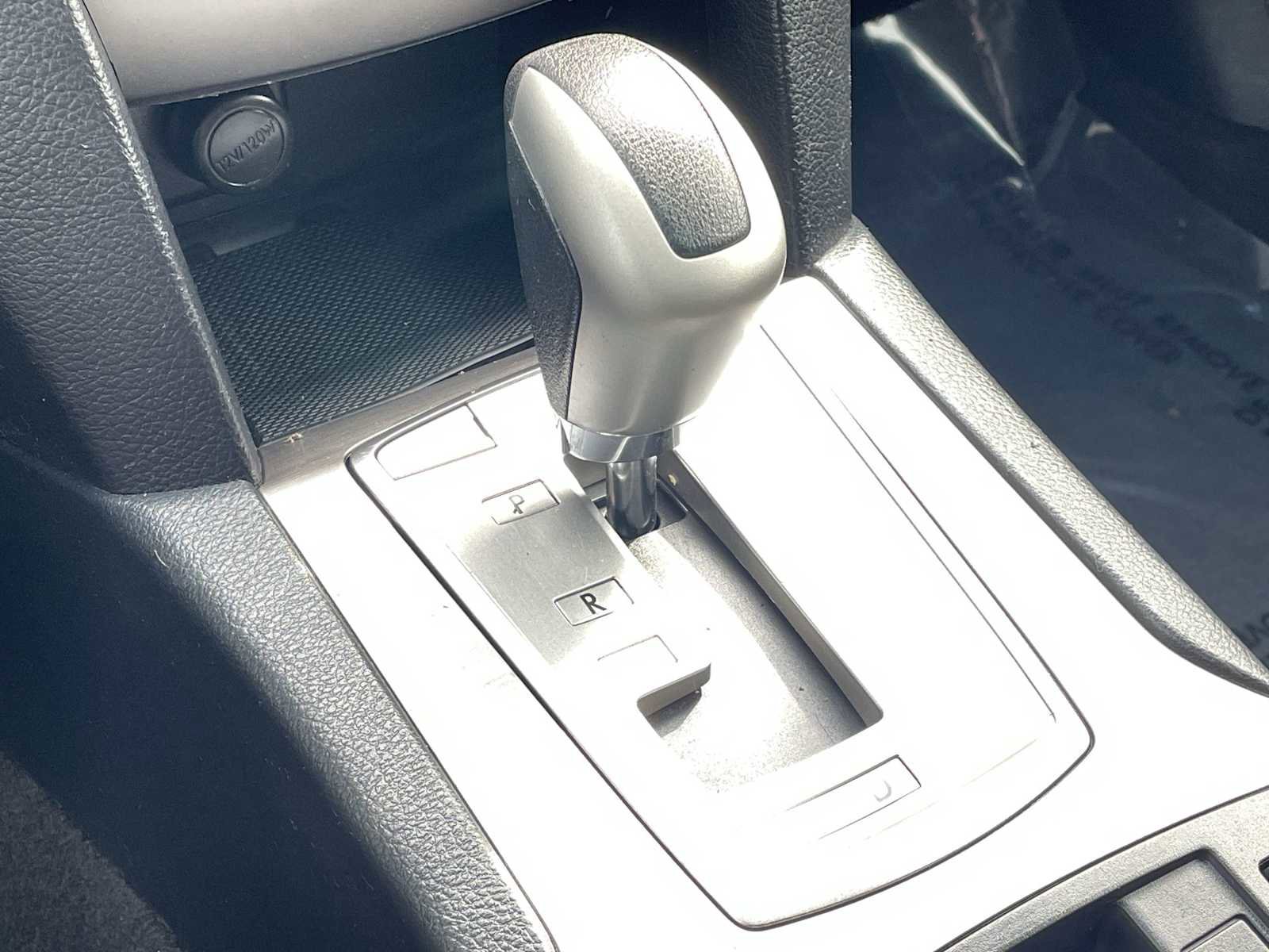 Used 2012 Subaru Outback 2.5i Premium w/ All-Weather Pkg image 17