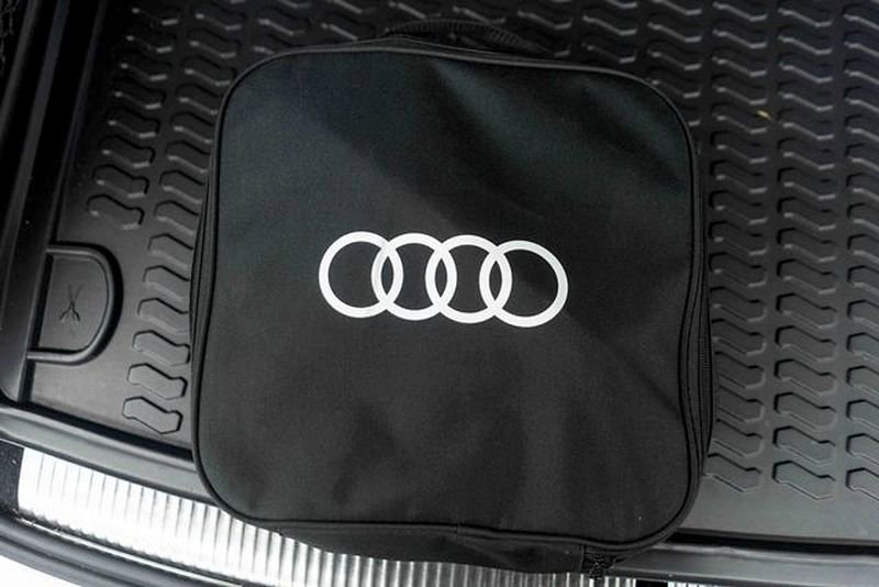 Used 2025 Audi Q5 e Premium image 33