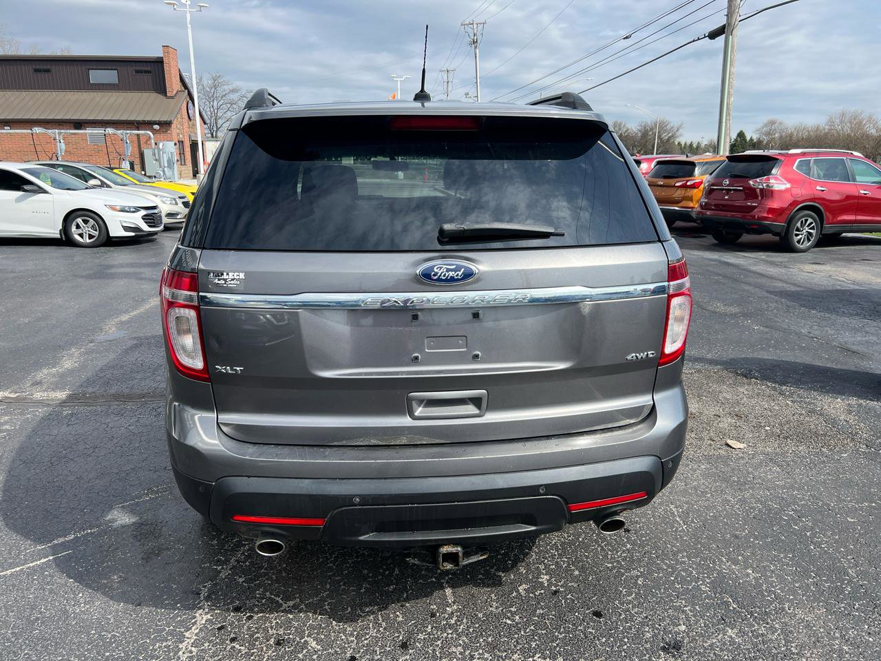 Used 2012 Ford Explorer XLT AWD/4WD image 4