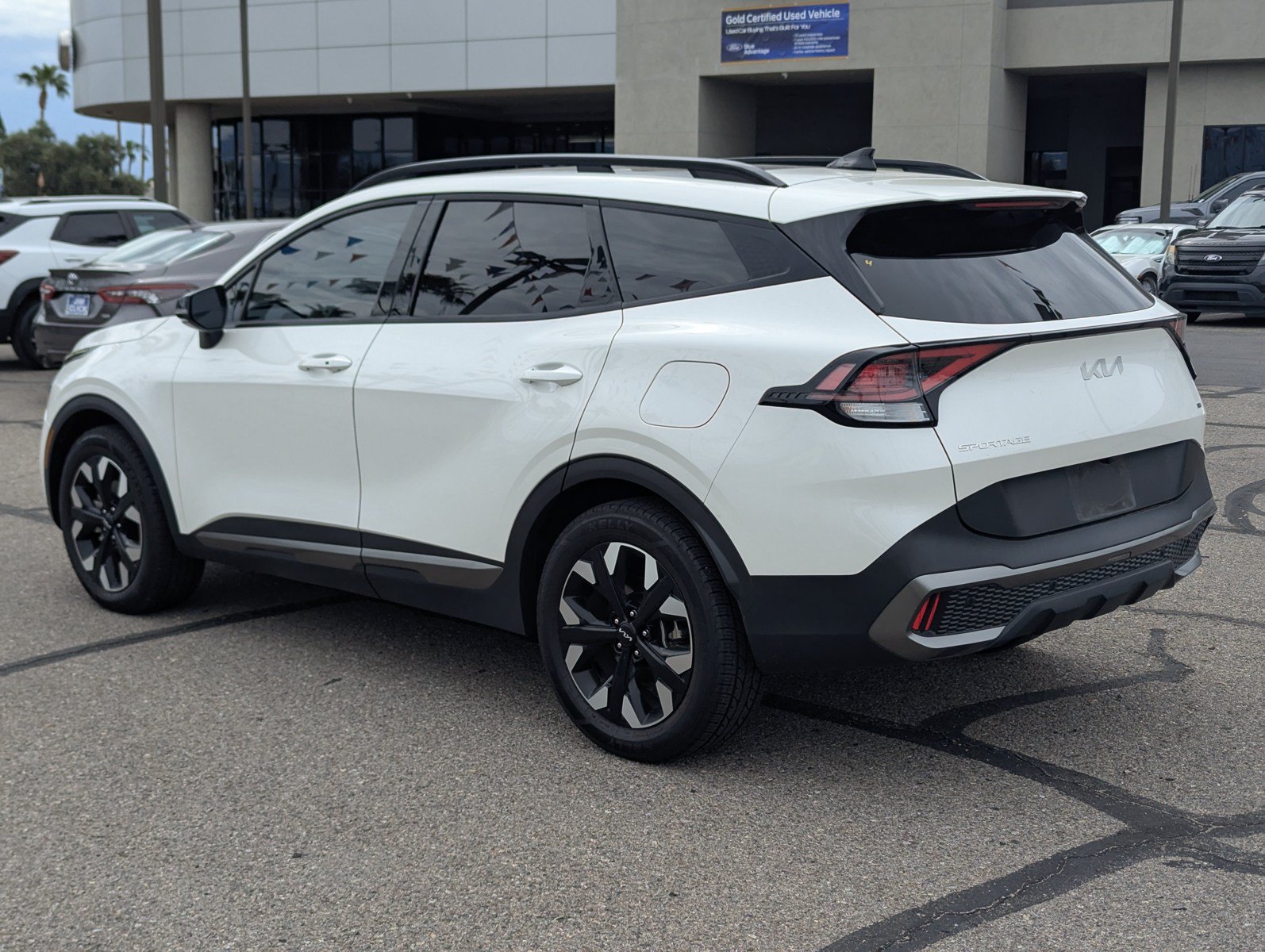 Used 2023 Kia Sportage X-Line AWD/4WD image 4