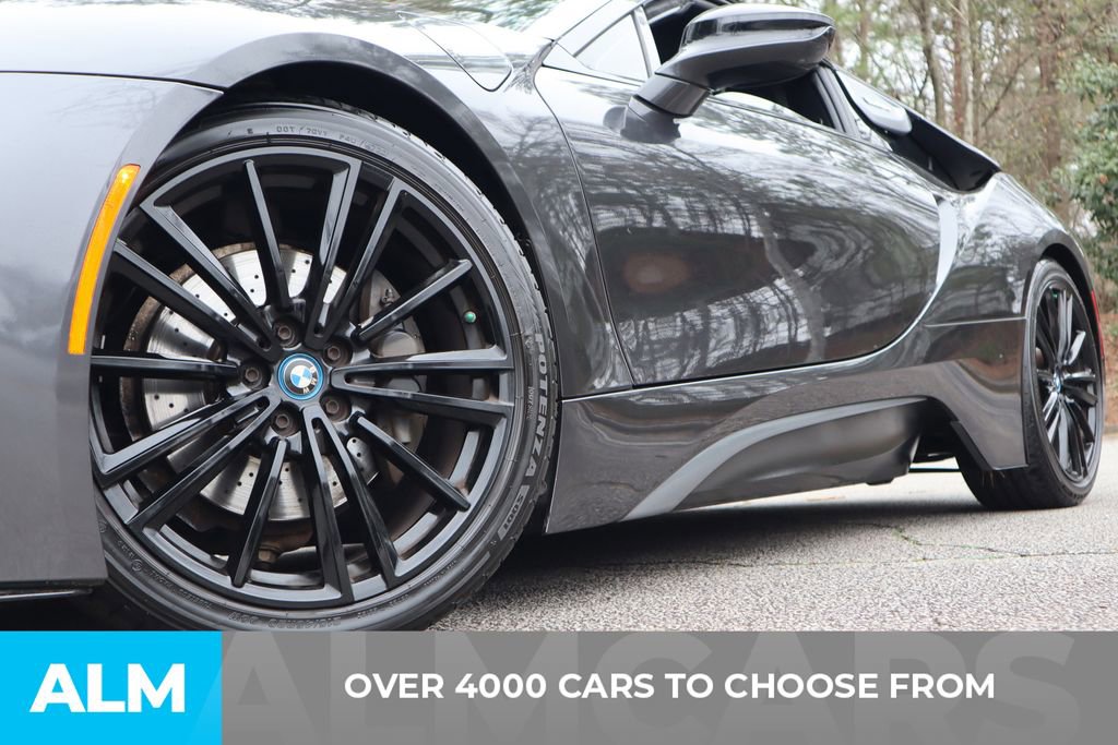 Used 2019 BMW i8 Roadster image 3