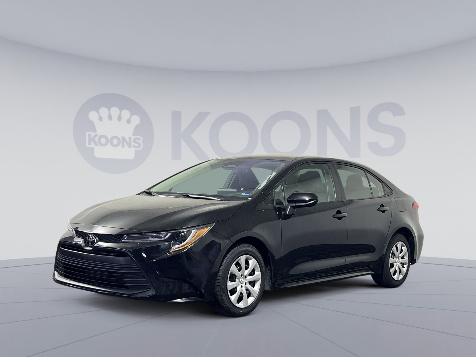 Used 2024 Toyota Corolla LE image 1