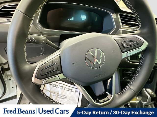 Used 2023 Volkswagen Tiguan SE FWD image 14