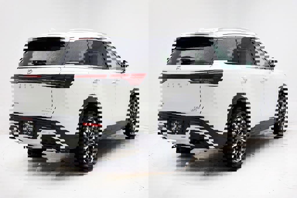 Used 2024 INFINITI QX60 Luxe image 8