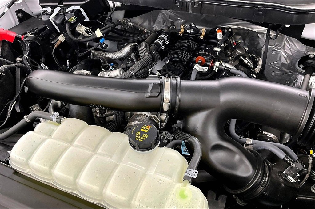 Used 2024 Ford F150 XL w/ Equipment Group 103A High image 30