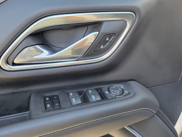 Used 2023 GMC Yukon SLT RWD image 16