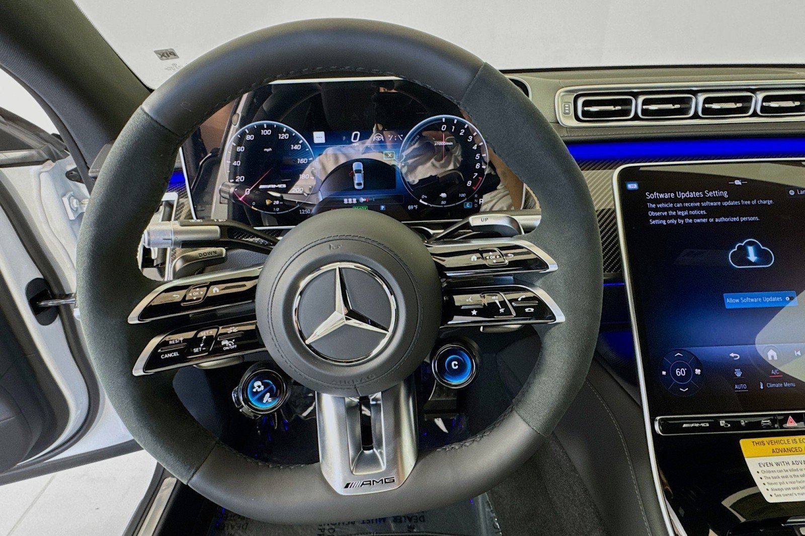 New 2025 Mercedes-Benz S 63 AMG S image 11