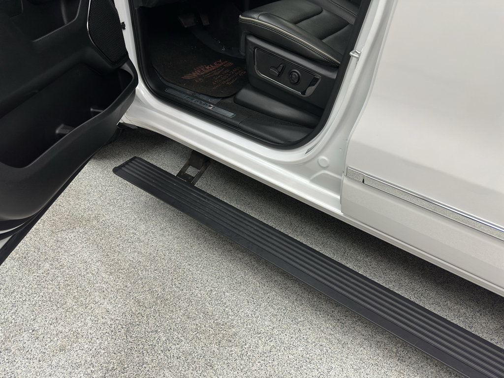 Used 2023 RAM 1500 Limited AWD/4WD image 9