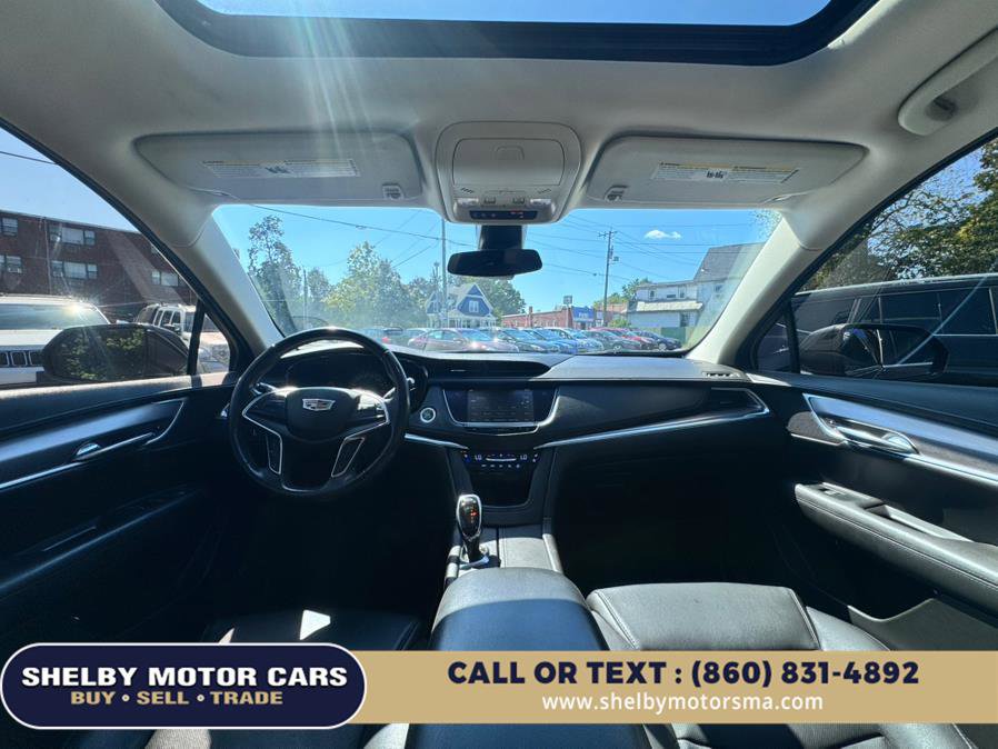 Used 2018 Cadillac XT5 Premium Luxury image 16