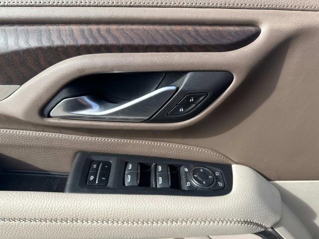 Used 2022 GMC Yukon Denali w/ Denali Premium Package image 25