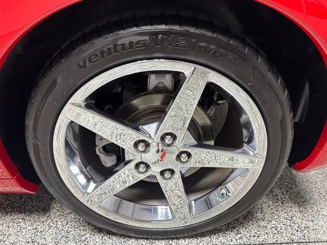 Used 2007 Chevrolet Corvette Convertible w/ Preferred Equipment Group RWD image 12