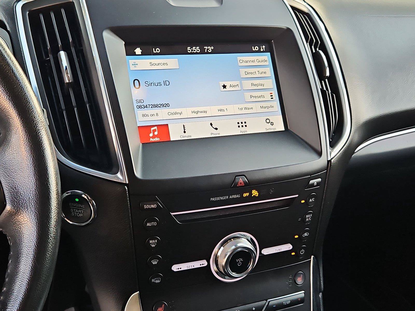 Used 2019 Ford Edge Titanium FWD image 17