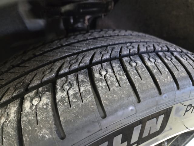 Used 2023 Volvo XC40 Recharge Ultimate image 41