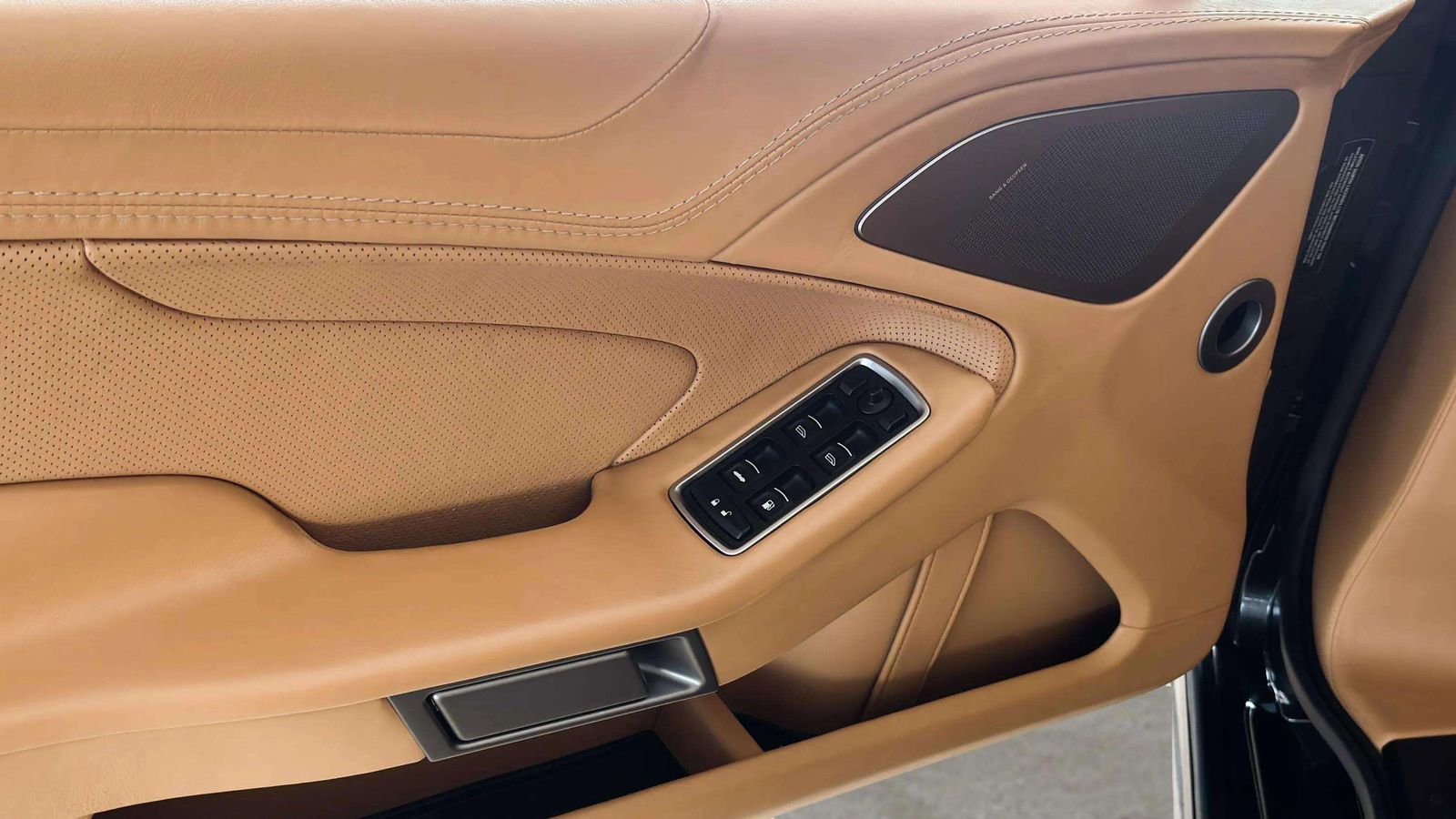 Used 2016 Aston Martin Vanquish Volante image 28