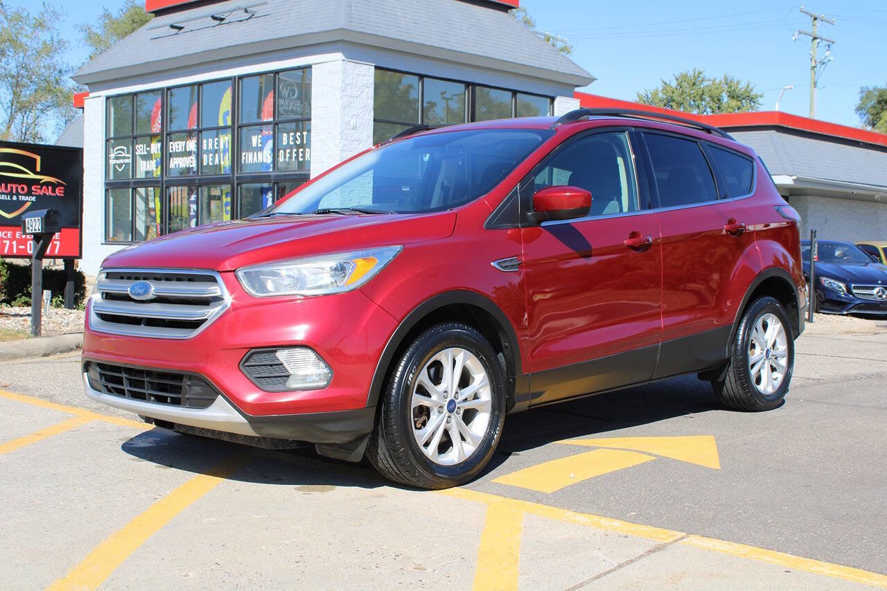 Used 2017 Ford Escape SE image 5