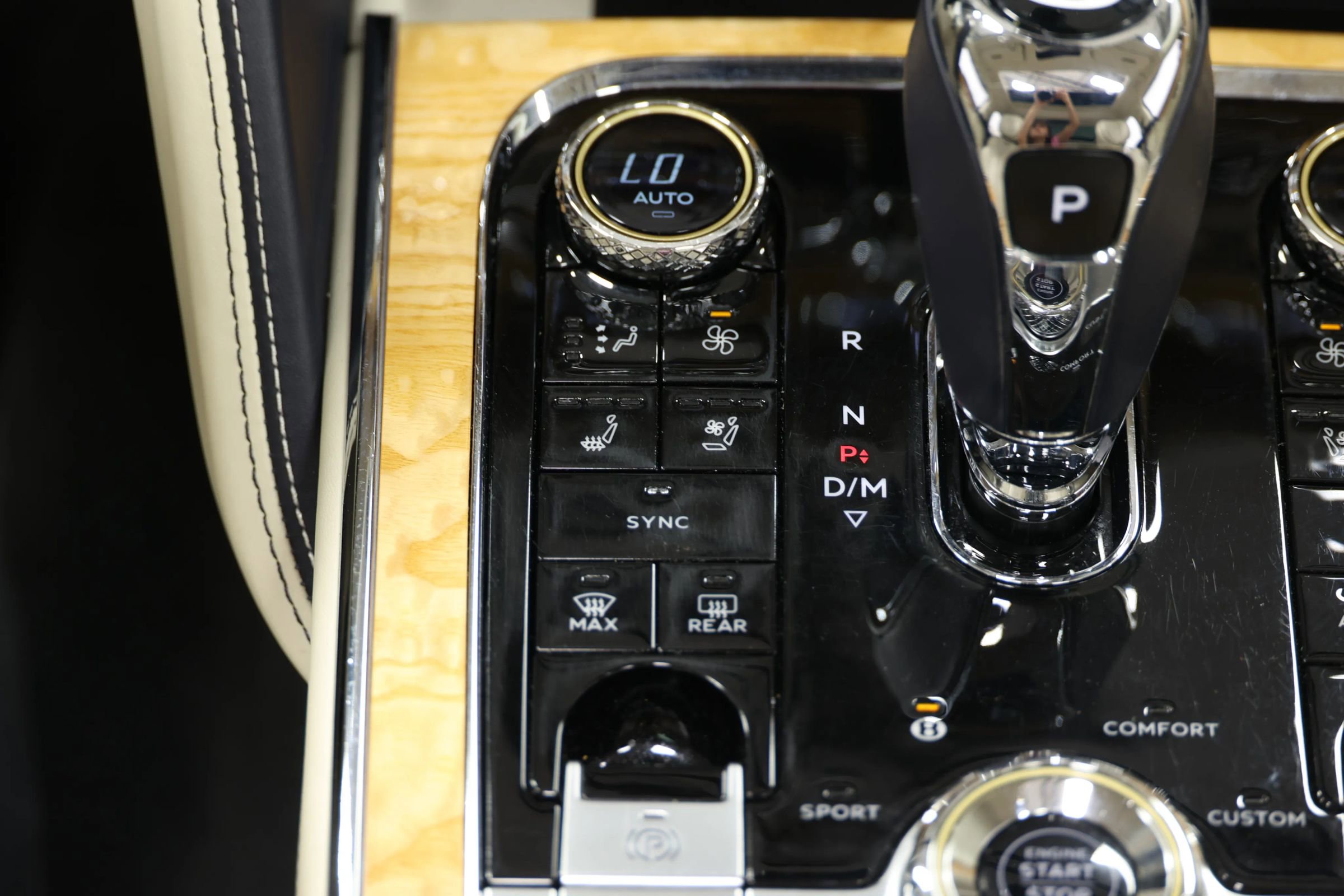 Used 2020 Bentley Flying Spur W12 w/ First Edition Specification image 52