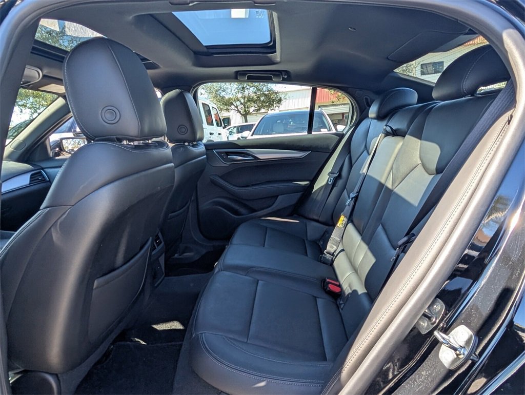 Used 2025 Cadillac CT5 Premium Luxury image 12