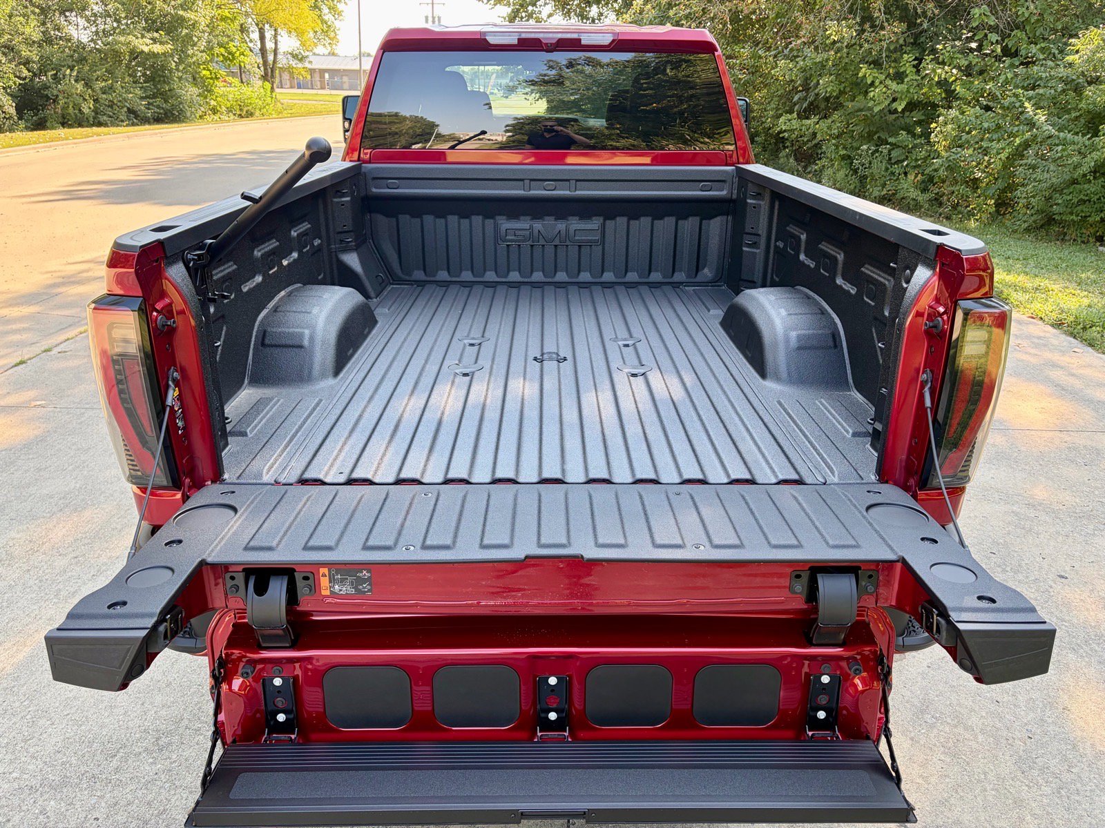 New 2026 GMC Sierra 2500 AT4 AWD/4WD image 11