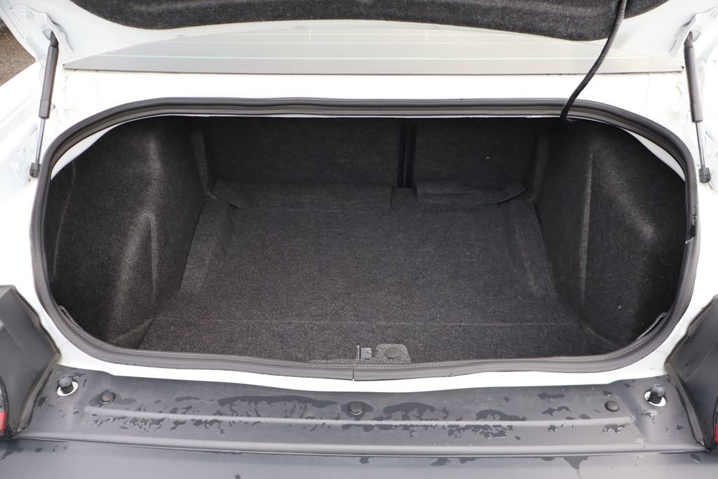 Used 2016 Dodge Challenger SRT Hellcat image 36