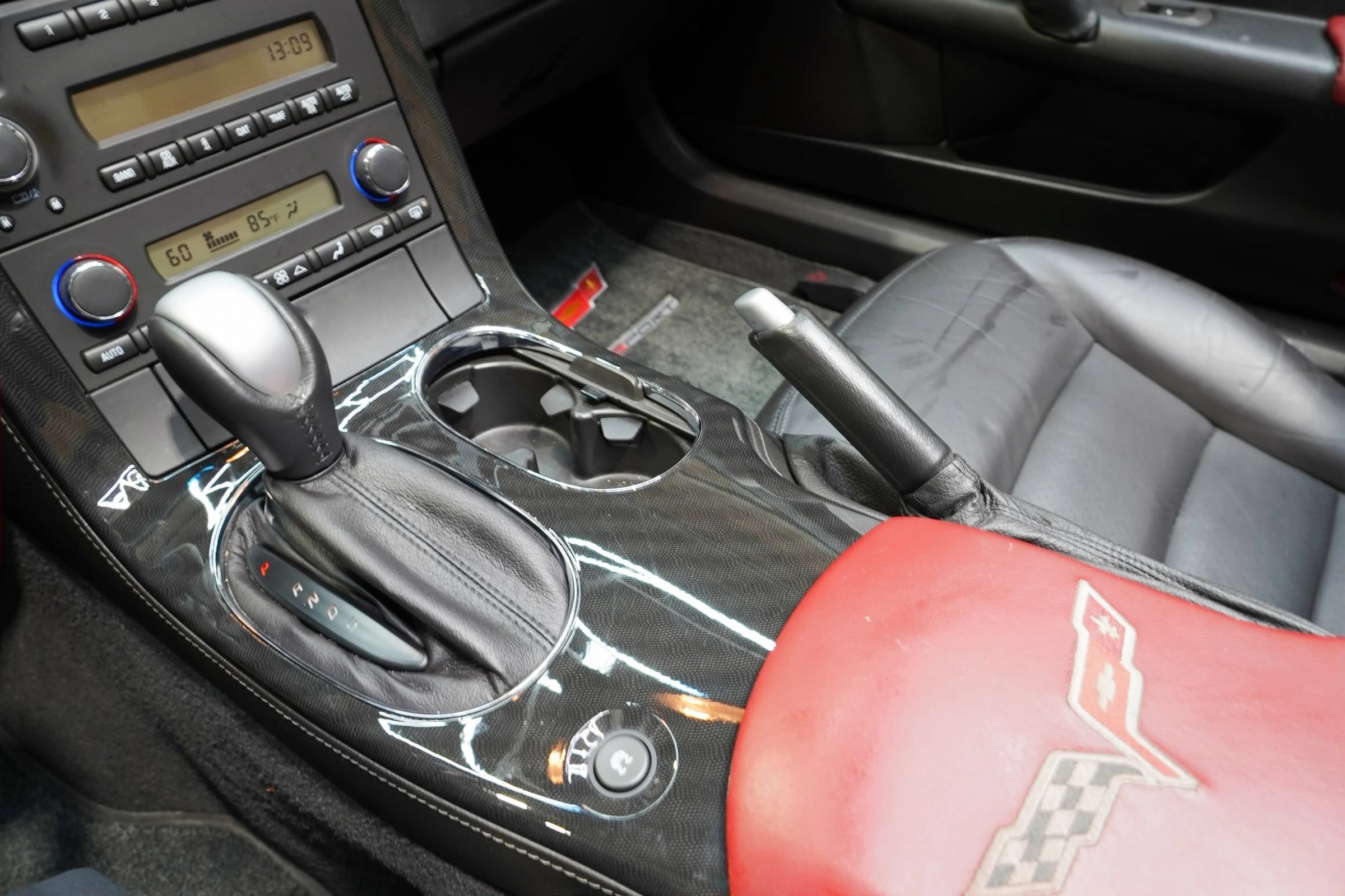 Used 2010 Chevrolet Corvette Grand Sport w/ Preferred Equipment Group RWD image 57