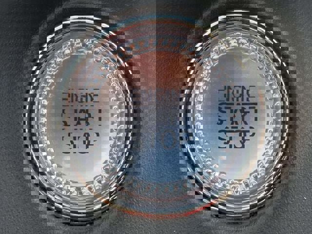 Used 2025 Genesis GV70 3.5T Sport image 31